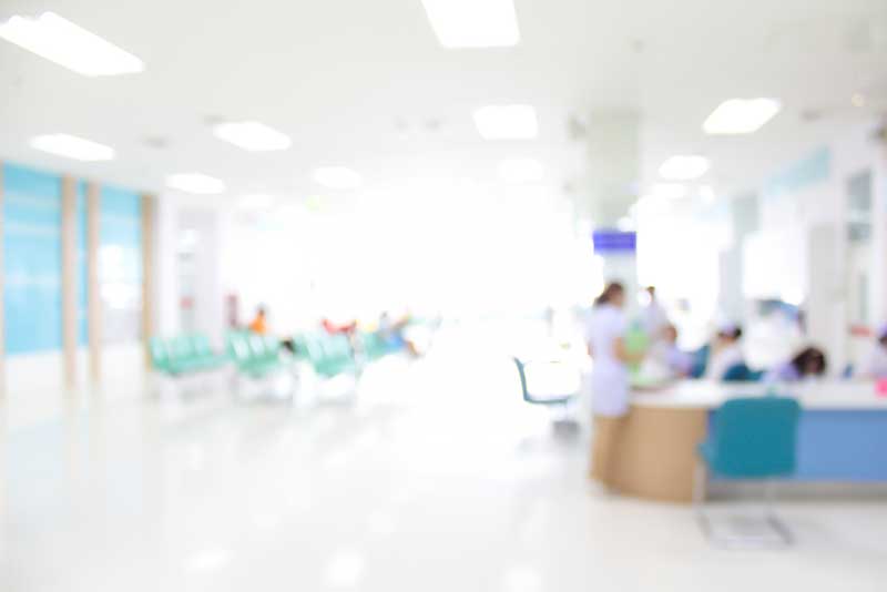 Szpitale będą wymagały potwierdzenia szczepienia lub odporności od wszystkich odwiedzających