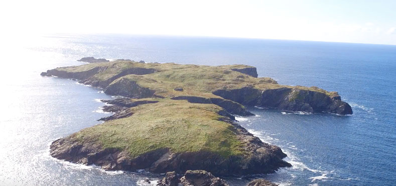 High Island – bezludna wyspa u wybrzeża Galway na sprzedaż