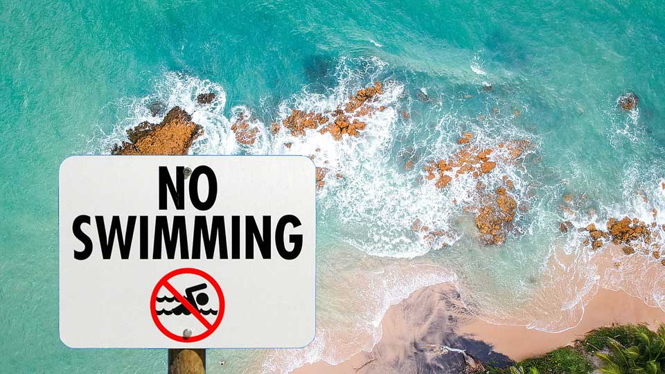 Groźne bakterie w wodzie – plaże zamknięte