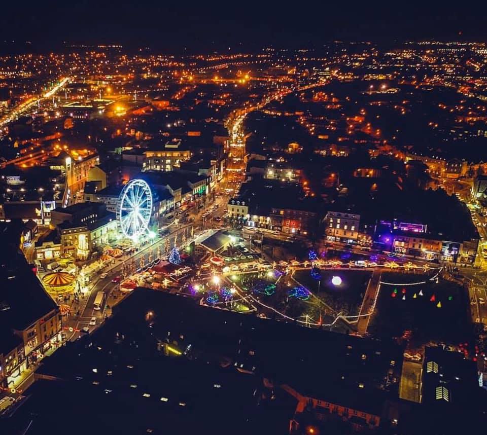 Jarmark bożonarodzeniowy w Galway